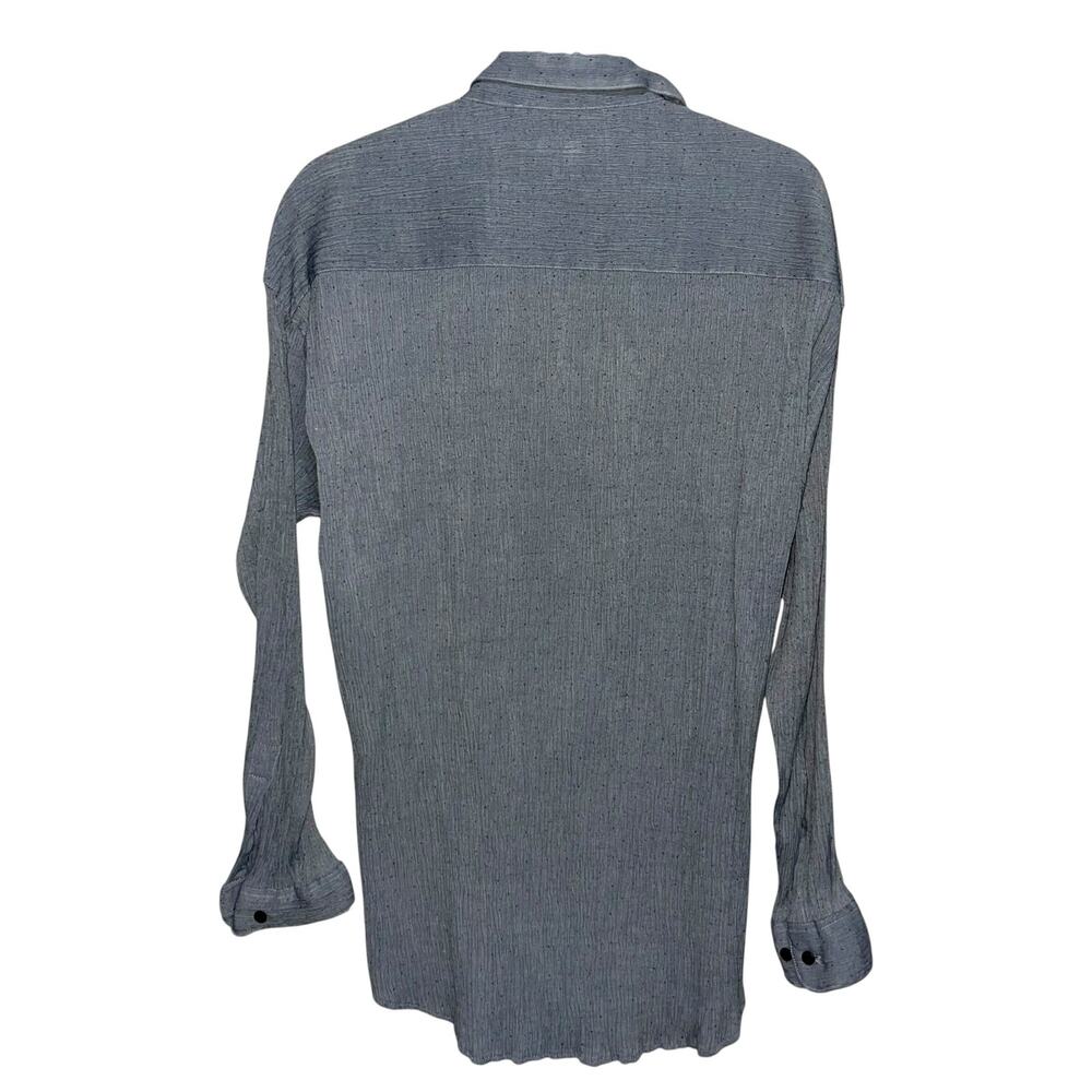 Elliott Gray Crinkle Button Up Shirt - Picture 3 of 11